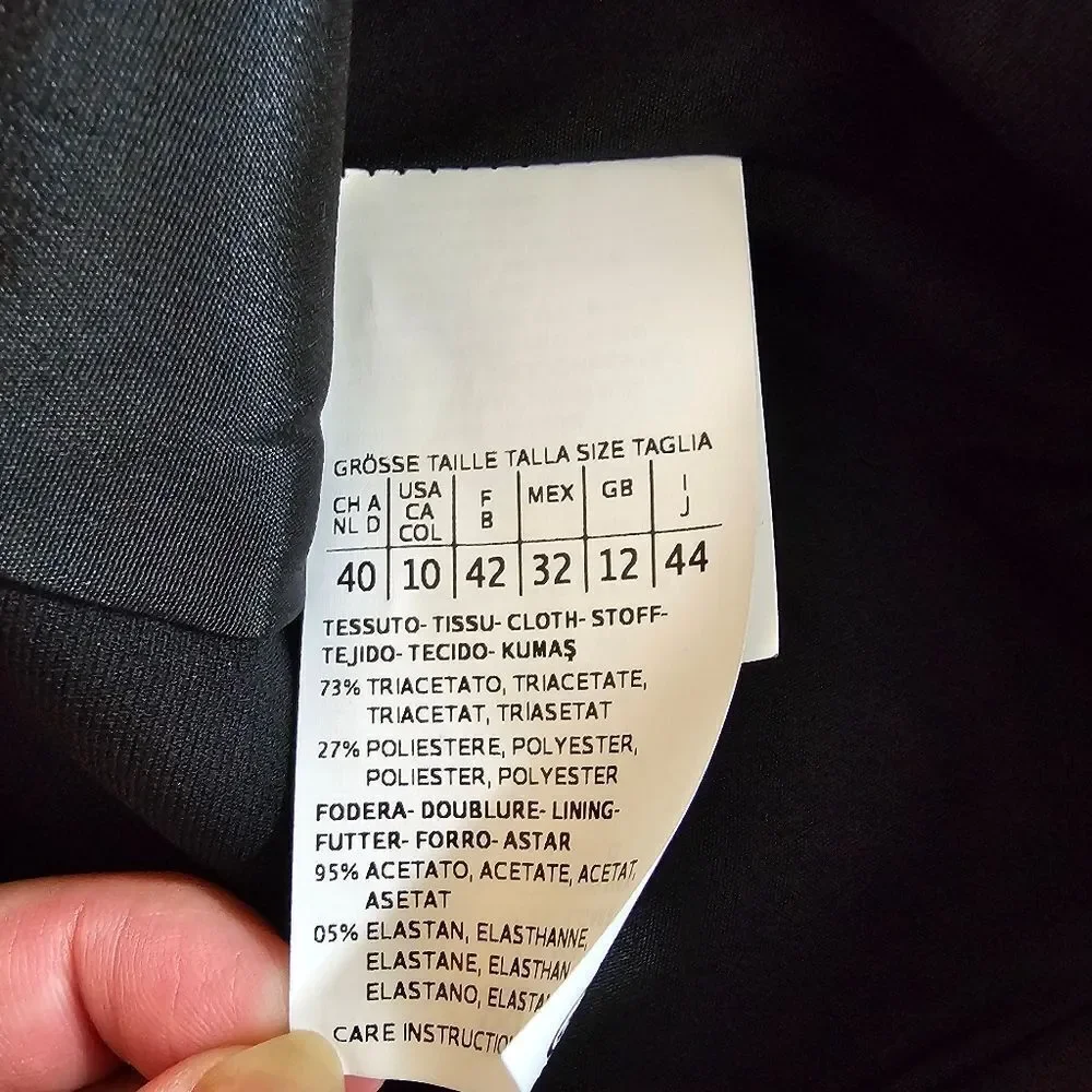 MaxMara Single Breasted Drape Lapel Blazer in Black - Size 10